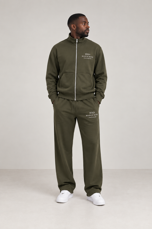 The Signature Set Olive